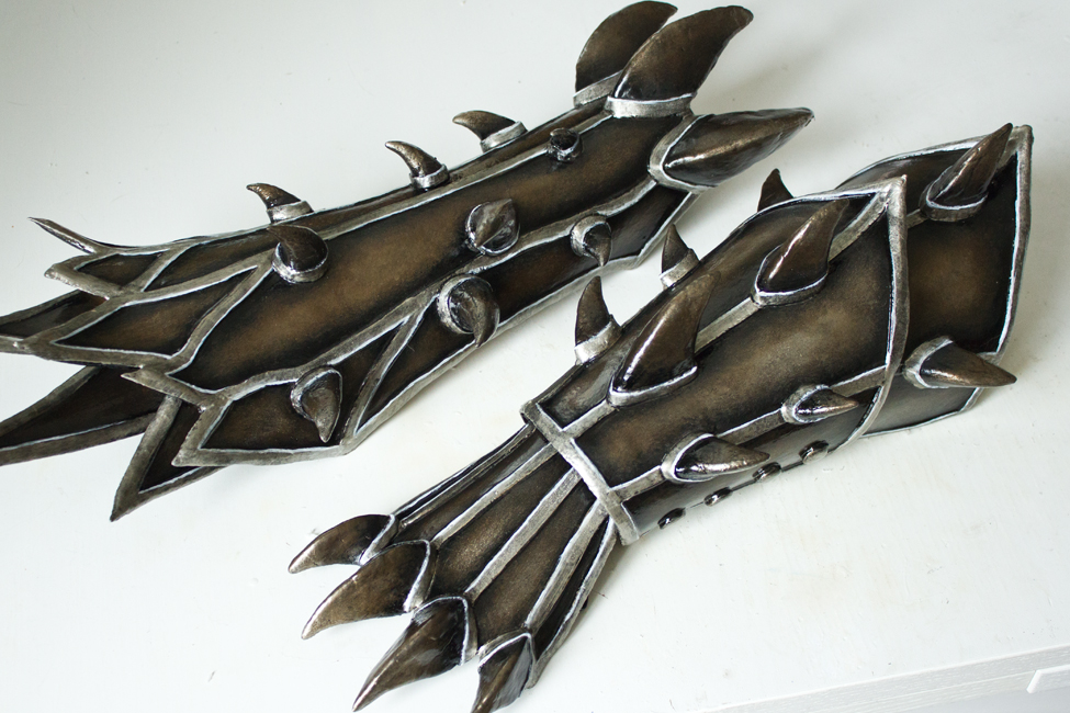 Painting | Lightning Cosplay - Costumes, Accessories, Tutorial Books