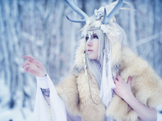 Winter Faun Lightning Cosplay