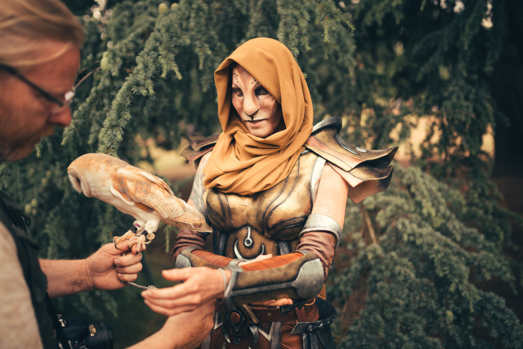 khajiit cosplay photoshoot